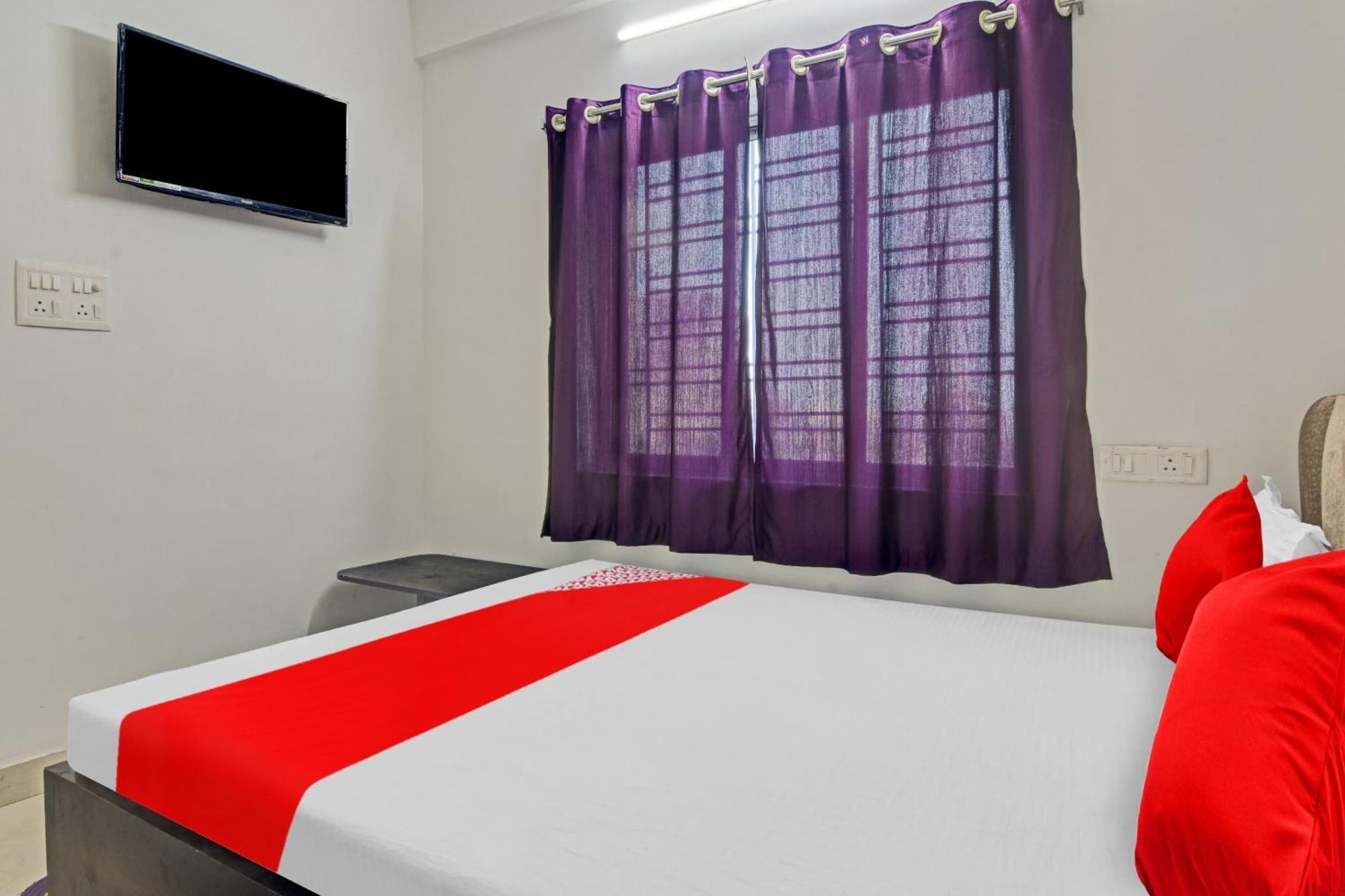 Hotel O Royal Residency Kalkutta Kültér fotó