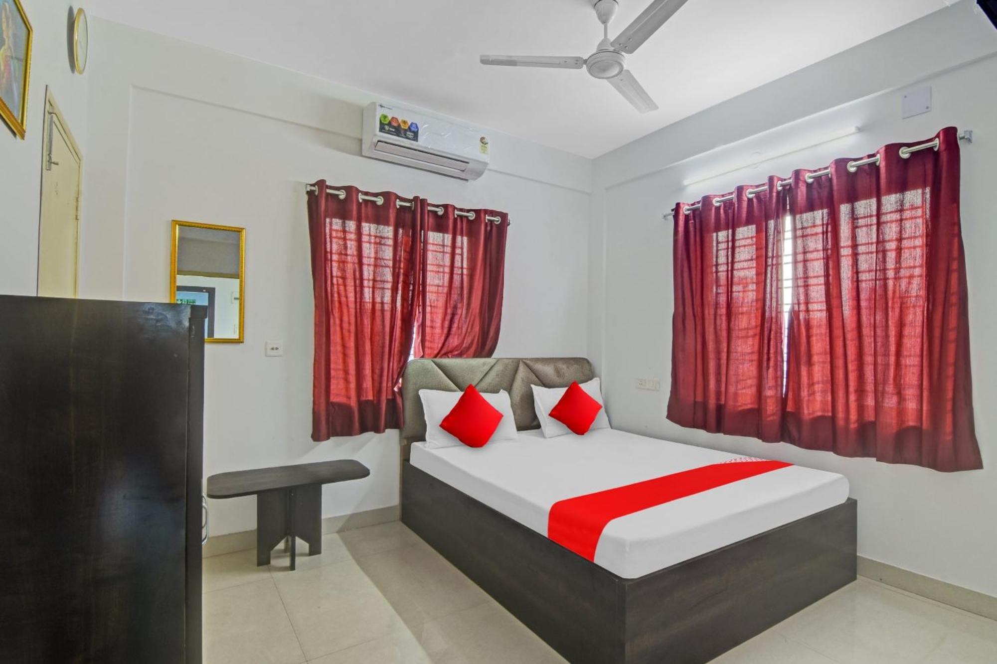 Hotel O Royal Residency Kalkutta Kültér fotó