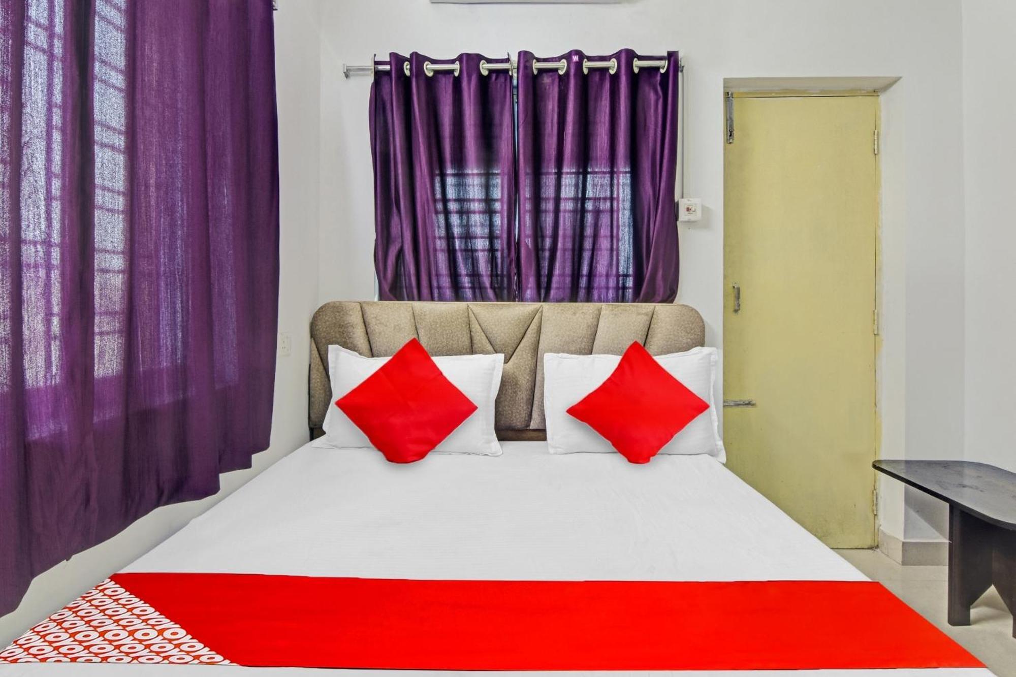 Hotel O Royal Residency Kalkutta Kültér fotó